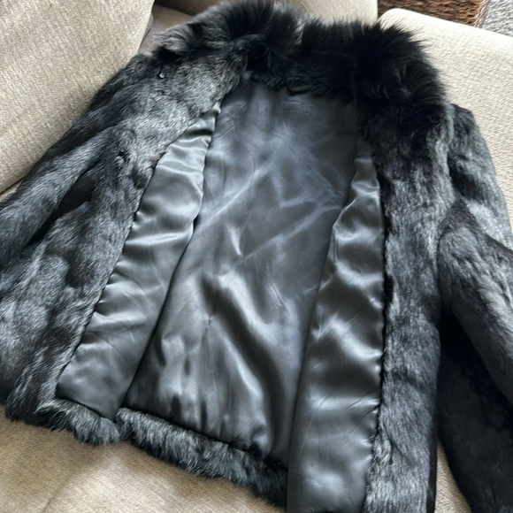 French Vintage black fur coat size medium EDGY FEMININE excellent quality - Picture 7 of 15
